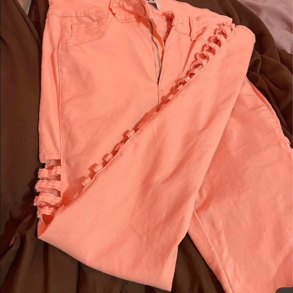 Jeans - Picture 2 of 5